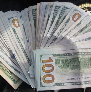 Meet your Posher, Troy